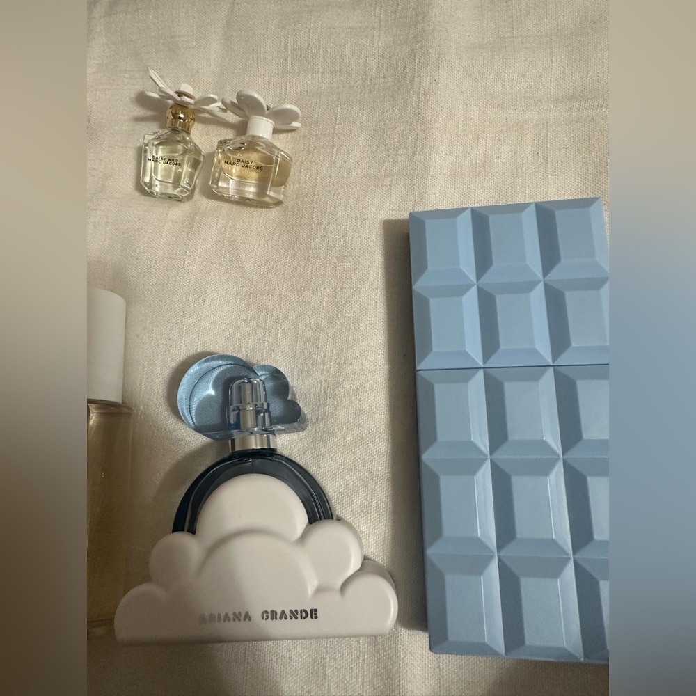 Bundle - Picture 3 of 3